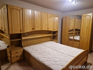 Komplettes Schlafzimmer-Set in sehr gutem Zustand   viel Stauraum