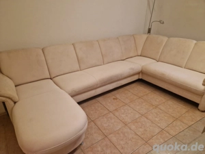 Große U-Form Schlafcouch aus Samt   mit Bettkasten & Ausziehfunktion