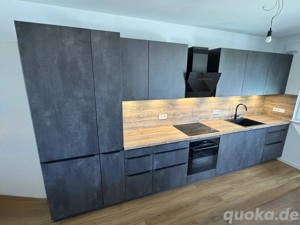    Hochwertige Einbauküche von "Wert-Küchen" (Schüller)   
