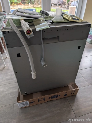 Neue Geschirrspülmaschine Constructa CG6VX01EBD schwarz