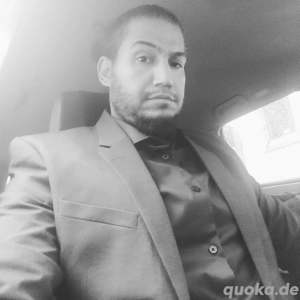 Ich bin ein 41-jähriger Mann und sehne mich nach einer Frau und bin es leid, allein zu sein.