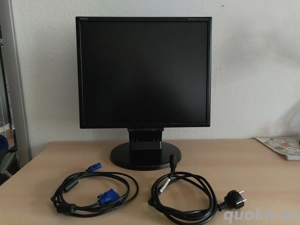 Monitor 19 Zoll (19") zu verschenken