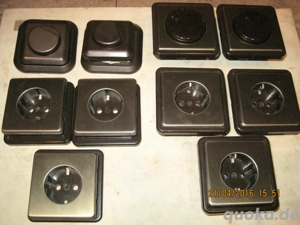 6 Steckdosen und 2 Dimmer, Fa. KOPP, messingfarbige Front 