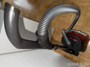 Miele Blizzard CX1 Cat & Dog Powerline SKCF5 mit OVP