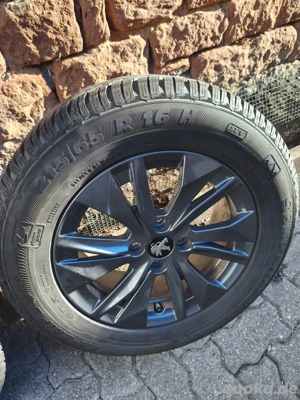 Winterreifen Peugeot 2008 BJ:2021