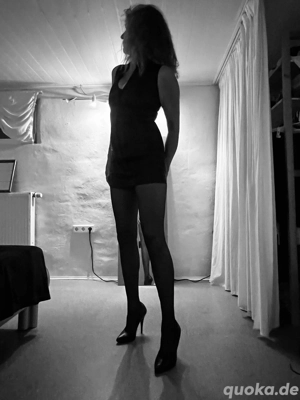 Echtes Paar sucht eine echte Sie .(ev Paar)