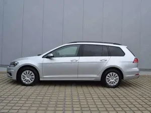 Volkswagen Golf Variant VII Variant 1.6 TDI NAVI/GRA/BUSINESS/PDC/CLIMATR Bild 2