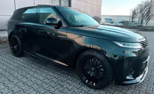 Land Rover Range Rover Sport Range Rover Sport P635 SV Edition One - Obsidian Black