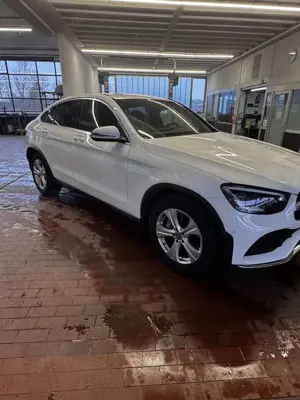 Mercedes-Benz GLC 200 Coupe 4Matic 9G-TRONIC AMG Line