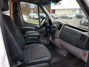 Mercedes-Benz Sprinter KOMBI 9-SITZE AUTOMATIK CREWBUS Bild 2