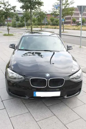 BMW 120 BMW 120d F20 Sport Line | Automatik | Xenon | gepflegt | 184 PS Bild 3