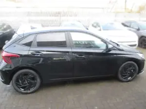 Hyundai i20 Blackline Kamera Navi LED Android Apple CarPlay Bild 3