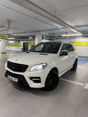 Mercedes-Benz ML 350 BlueTEC 4MATIC 7G-TRONIC