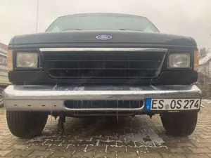 Ford Econoline E-150