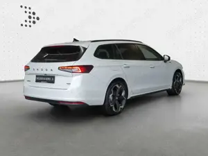Skoda Superb Combi Sportline 2,0 TDI 4x4|AHK|pACC|Head Bild 2