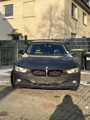 BMW 318 318d Automatik Limousine