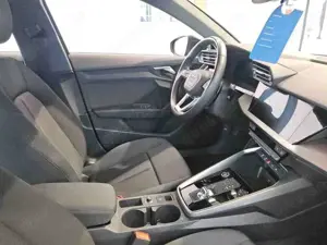 Audi A3 Sportback 30 TDI *NAVI* Virtual cockpit plus Bild 5