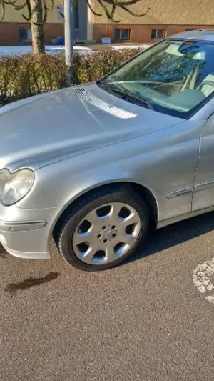 Mercedes-Benz C 350 C 350 4Matic Automatik Elegance Bild 3