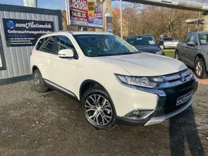 Mitsubishi Outlander Top 4WD Glas-Schiebedach 7Sitze