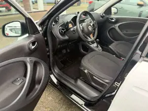 smart forFour Basis 66 kW Bild 4