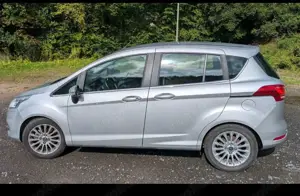 Ford B-Max 1.0 EcoBoost *Titanium*Sync*Scheckheft*Kamera*Sony