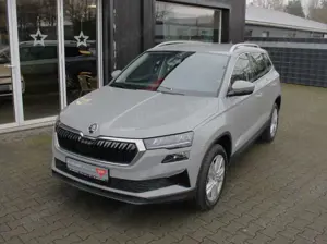 Skoda Karoq Selection 1.5 TSI 110kW/150PS, DSG, AHK, A