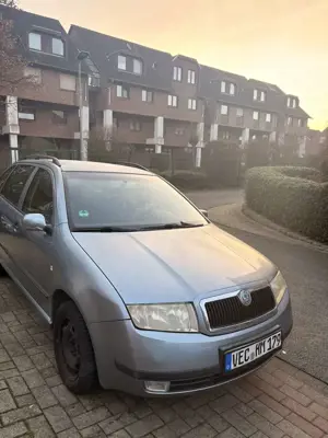 Skoda Fabia 1.4 16V Combi Classic Bild 2