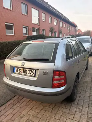 Skoda Fabia 1.4 16V Combi Classic Bild 3