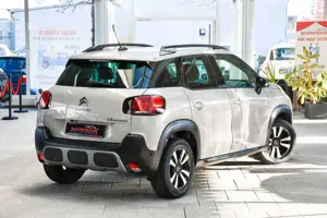 Citroen C3 Aircross Shine Navi Klimaaut Led Tempomat PDC Bild 2