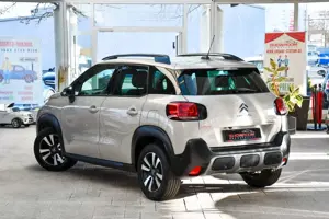 Citroen C3 Aircross Shine Navi Klimaaut Led Tempomat PDC Bild 4