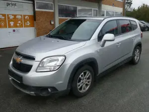 Chevrolet Orlando 2.0 TD Automatik AHK Einparkhilfe hinten 7 Sitzer