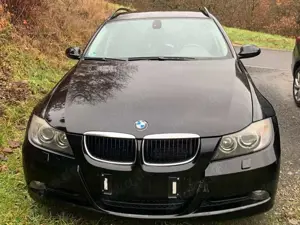 BMW 320 320d DPF Touring