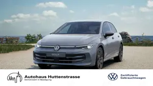 Volkswagen Golf VIII 1.5 eTSI DSG Style MATRIX HuD AHK