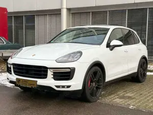 Porsche Cayenne Turbo*Chrono*Panorma-Dach*Luftfederung
