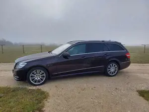 Mercedes-Benz E 350 E 350 T 4Matic 7G-TRONIC Avantgarde