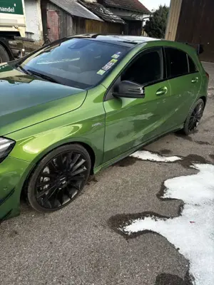 Mercedes-Benz A 45 AMG 4Matic Speedshift 7G-DCT
