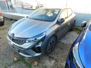 Renault Clio TCe 90 Techno Bild 2