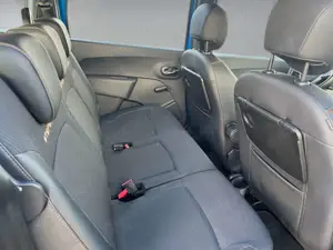 Dacia Lodgy TCe 115 Stepway Celebration Bild 5