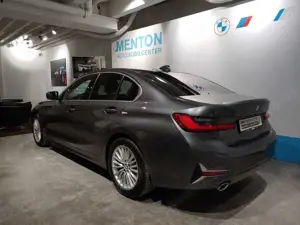 BMW 320 d LuxuryLine/AHK/ACC/Kamera Bild 4