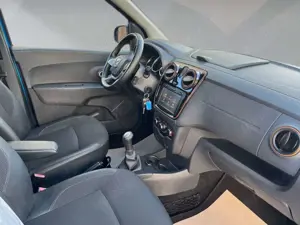 Dacia Lodgy TCe 115 Stepway Celebration Bild 4