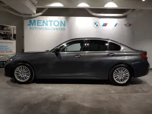 BMW 320 d LuxuryLine/AHK/ACC/Kamera Bild 2