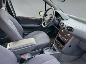 Mercedes-Benz A 160 L Elegance NUR GEWERBE Bild 4