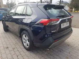 Toyota RAV 4 RAV4 Hybrid 4x4 Allrad Navi netto 18695€