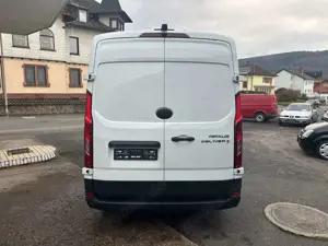 Maxus Deliver 9 Klima+PDC+Kamera+Carplay Bild 4