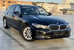 BMW 318 318d Touring Aut. Advantage