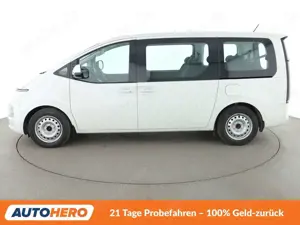Hyundai STARIA 2.2 CRDi Trend 2WD Aut.*NAV*ACC*360*PDC*SHZ Bild 3