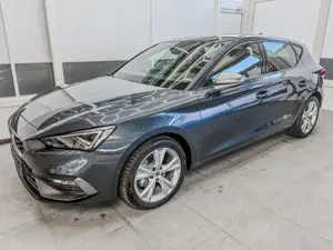 SEAT Leon FR 1.5 TSI AHK MATRIX NAVI SHZ 1,5 TSI 110kW/15...