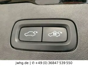 Volvo V60 T6 AWD R Design LED Navi HeadUp ACC+S VLeder Bild 5
