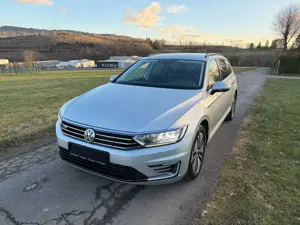 Volkswagen Passat Variant GTE Plug-In Hybrid Automatik DSG