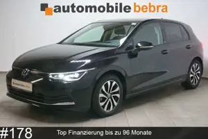 Volkswagen Golf 8 2.0TDI DSG Active Navi LED AHK Pano HUD